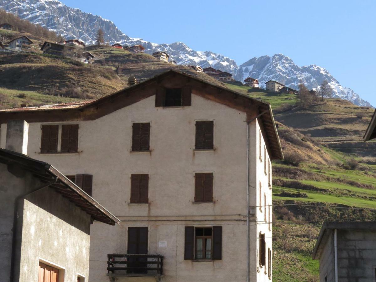 Casa Alberti Appartement Valfurva Buitenkant foto